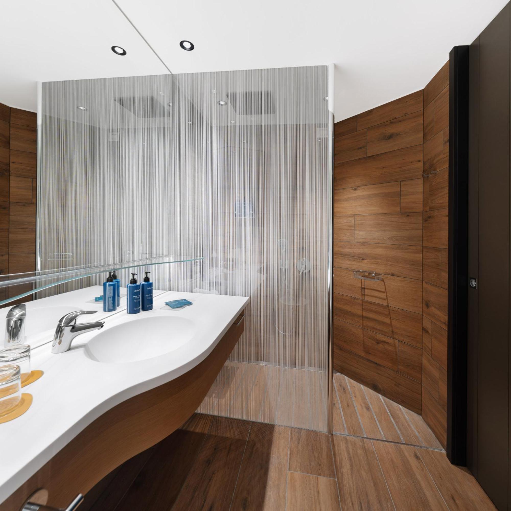 Radisson Blu Hotel, Bergamo Choruslife Zewnętrze zdjęcie