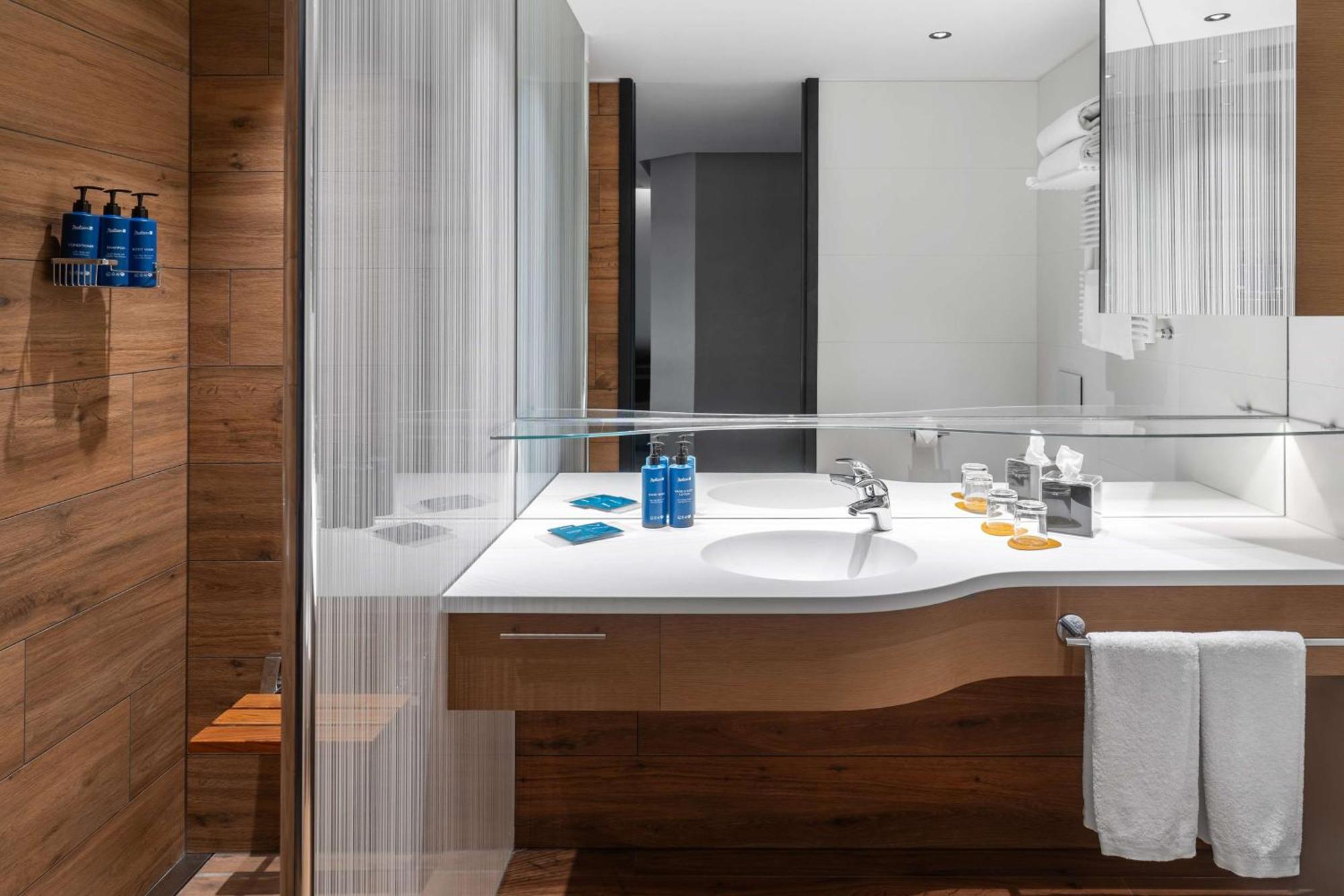 Radisson Blu Hotel, Bergamo Choruslife Zewnętrze zdjęcie