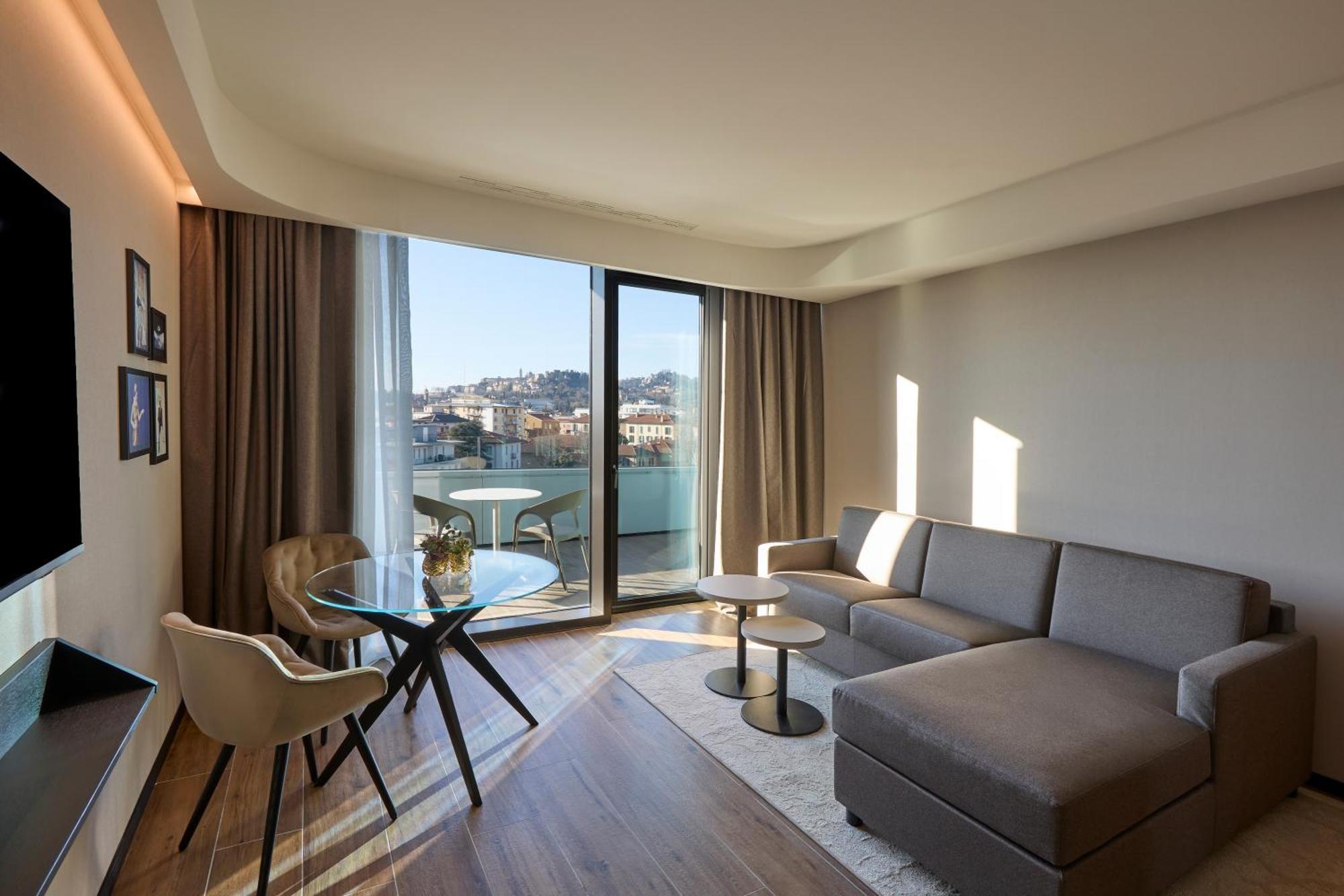 Radisson Blu Hotel, Bergamo Choruslife Zewnętrze zdjęcie