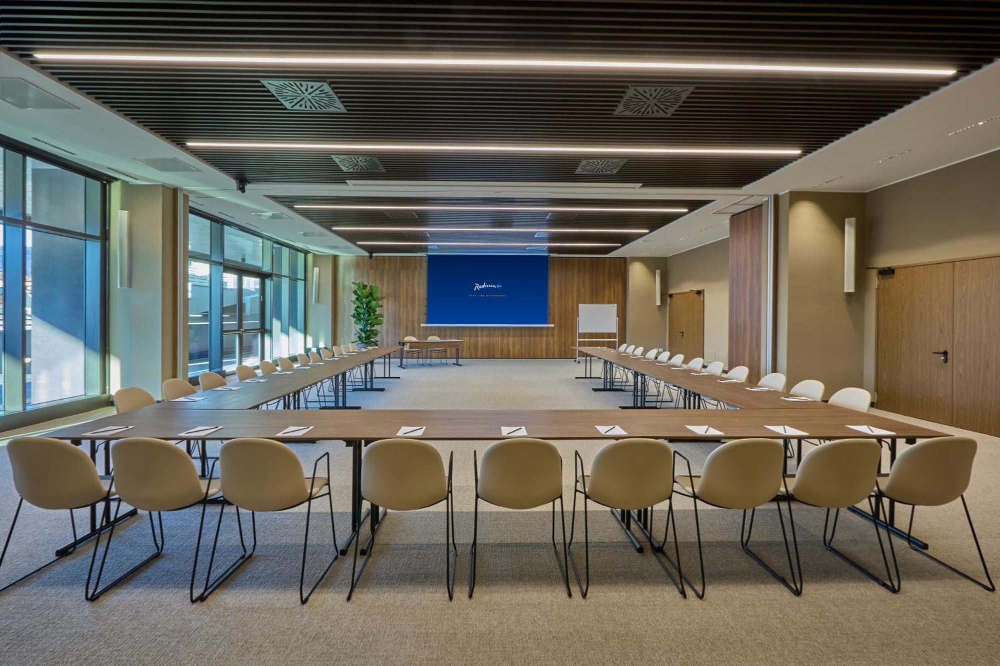 Radisson Blu Hotel, Bergamo Choruslife Zewnętrze zdjęcie