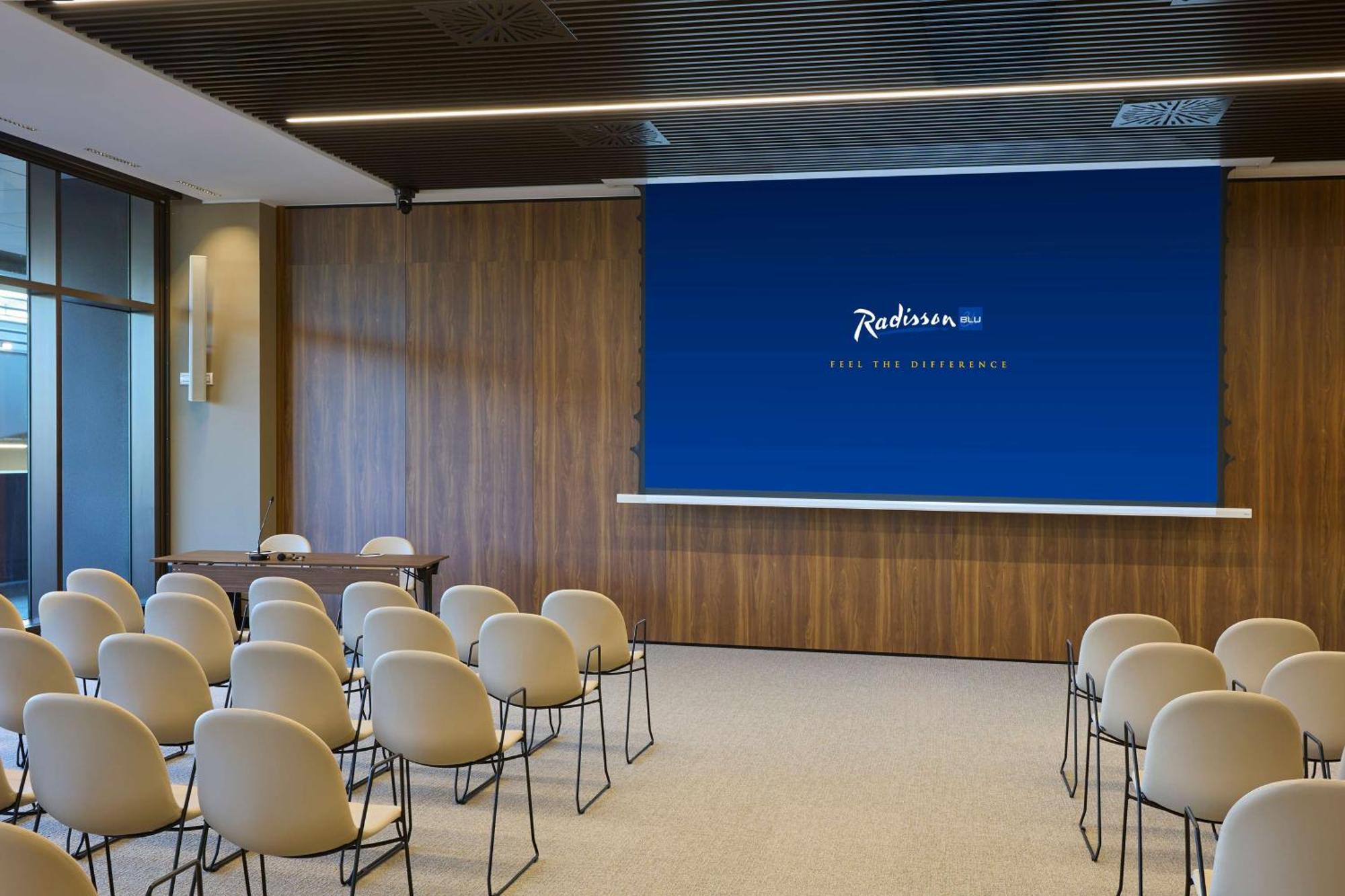 Radisson Blu Hotel, Bergamo Choruslife Zewnętrze zdjęcie